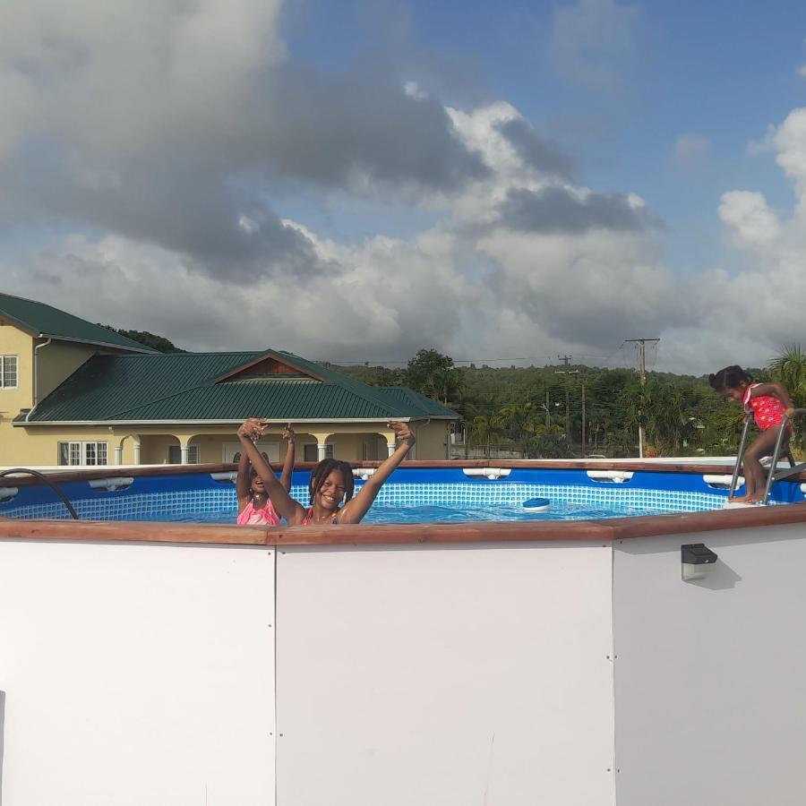 Tranquility Suites- Feels Like Home Choiseul Kültér fotó